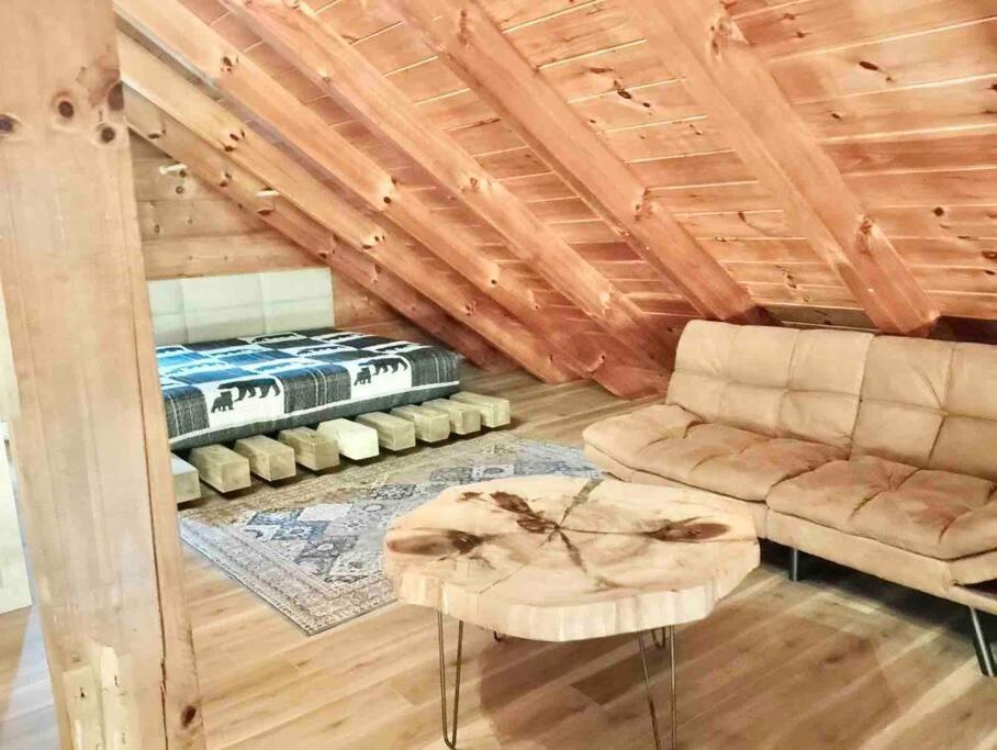 Modern Lake Side Nest• Hotub Fenced Yard King Beds Сивиървил Екстериор снимка