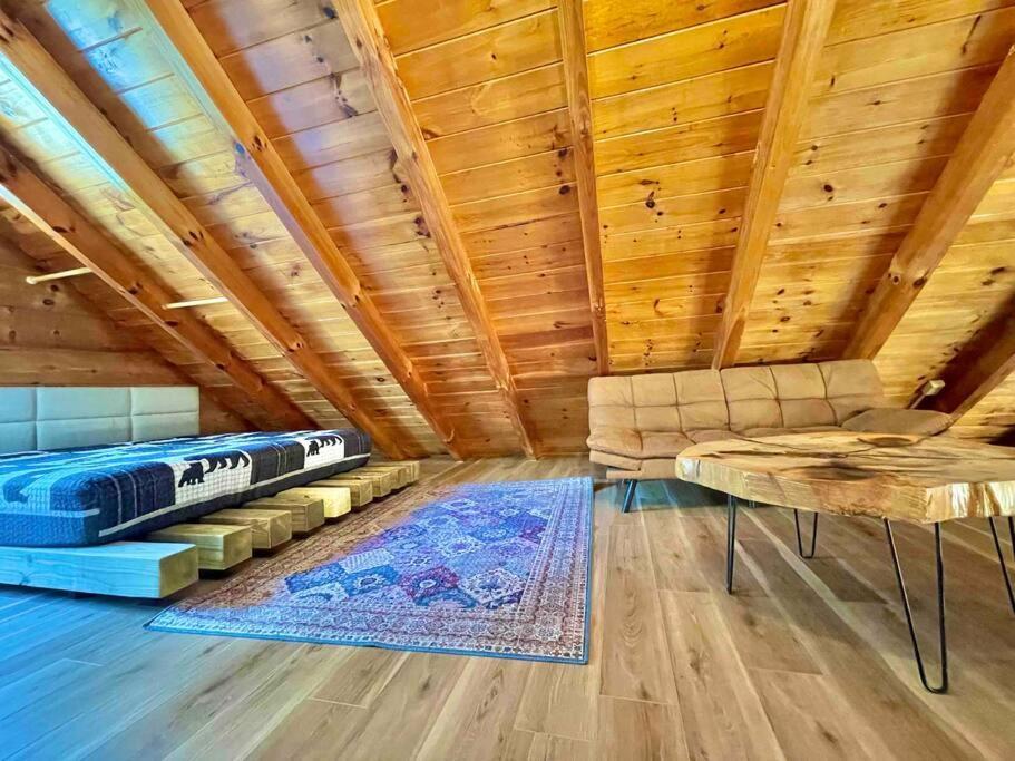 Modern Lake Side Nest• Hotub Fenced Yard King Beds Сивиървил Екстериор снимка
